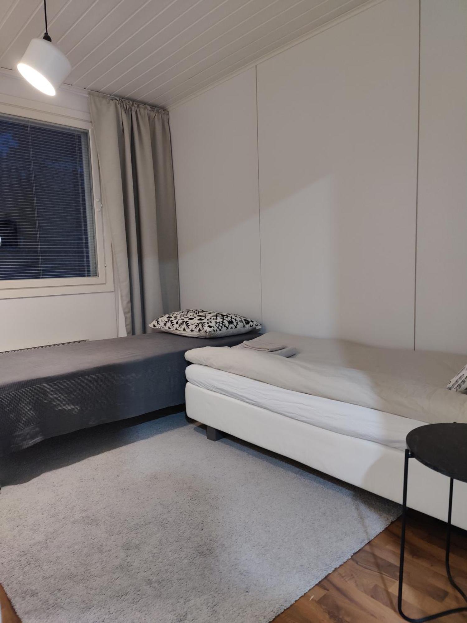 רובניימי Sunstar Villa מראה חיצוני תמונה